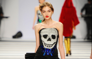 Ciel, on voit mon squelette ! 2