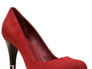 Je veux du rouge au bout de mes petits petons ! minelli 99