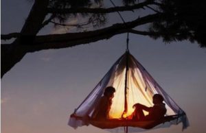 Allons dormir… perchés dans le vide ! tente1