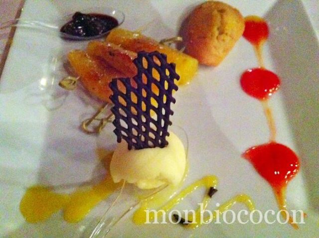 Au Café du Port à Bordeaux, en bordure de Garonne, c’est sublime la nuit… restaurant-bordeaux-café-du-port-1