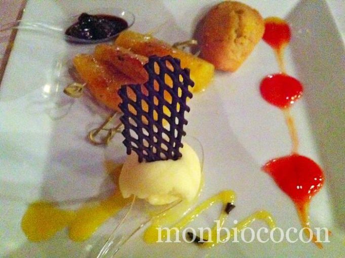 Au Café du Port à Bordeaux, en bordure de Garonne, c’est sublime la nuit… restaurant-bordeaux-café-du-port-1