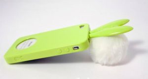 coque-Iphone-4-lapin-vert-2