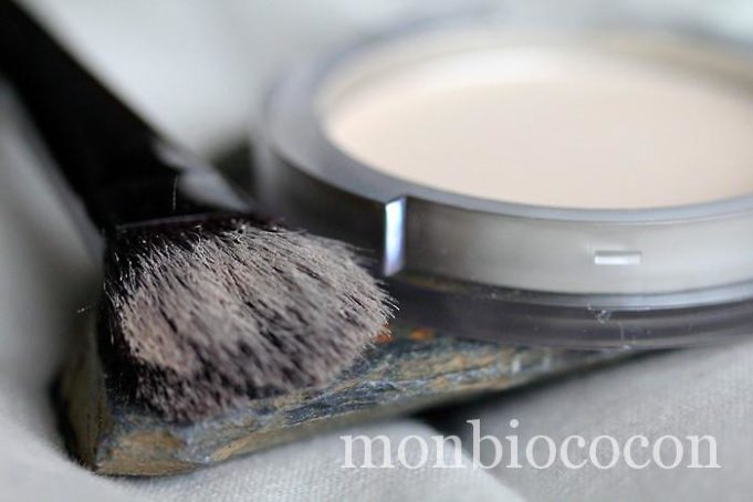 Poudre compacte Logona ou mon premier cosmétique naturel certifié BIO logona-powder-0