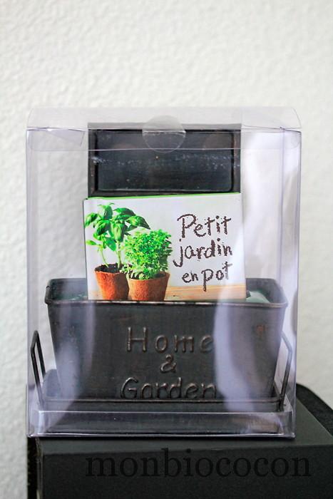 coffret-jardin-petit-jardin-en-pot-mini-kit-larousse coffret-jardin-petit-jardin-en-pot-mini-kit-larousse