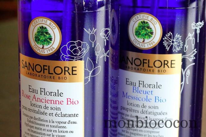 Pour une belle peau, utilises de l’eau florale bio ! (joli slogan non?) sanoflore-eau-de-rose-eau-de-bleut-bio-1