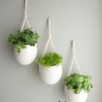 pot-de-plantes-suspendus-lien-coton-blanc