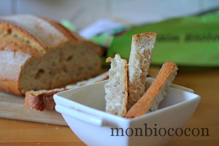 oeuf-coque-bio-pain-campagne-bio-frais-recette-0