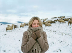 Brrr ! Pourquoi l’écharpe 100% laine est votre meilleure alliée contre le froid ?