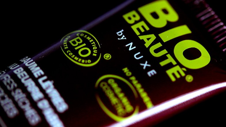 Bio Beauté by Nuxe: Baume lèvres au beurre d’abricot: test et avis de cosmétique bio