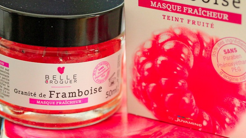 Je suis belle à croquer ! Avec un masque à la framboise, j’ai un teint de pêche ou de fraise