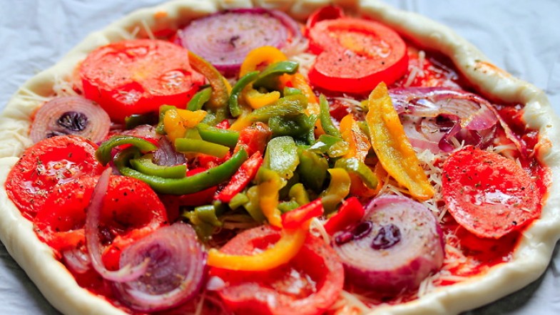 Une pizza ensoleillée et colorée, mmmmh !